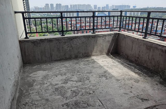森林湖畔3室2厅128㎡62万二手房图片