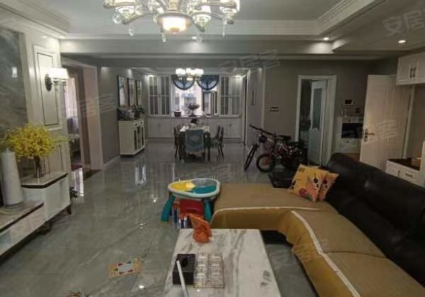 罗湖锦都3室2厅137㎡94.8万二手房图片
