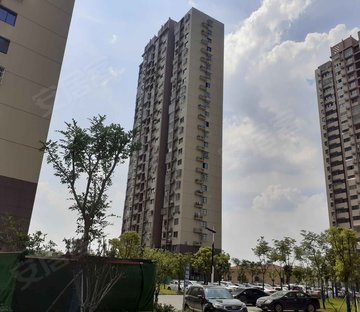 祥和苑 地铁旁 中间楼层 通透三房 无物业费 无停车费