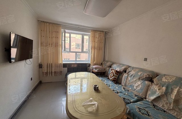 金山名居2室1厅65㎡29.8万二手房图片