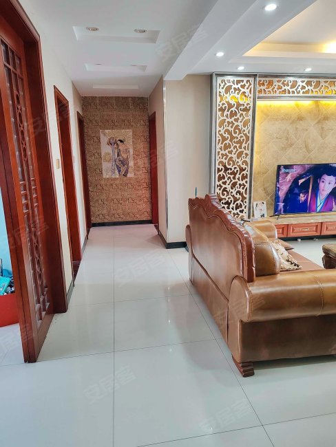 城西花园3室2厅2卫