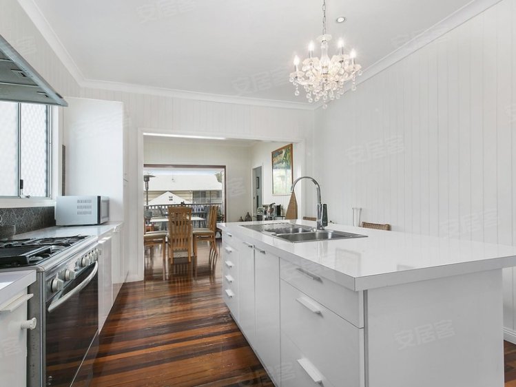 澳大利亚拍卖华丽焕发的家在抢手的地方二手房公寓图片