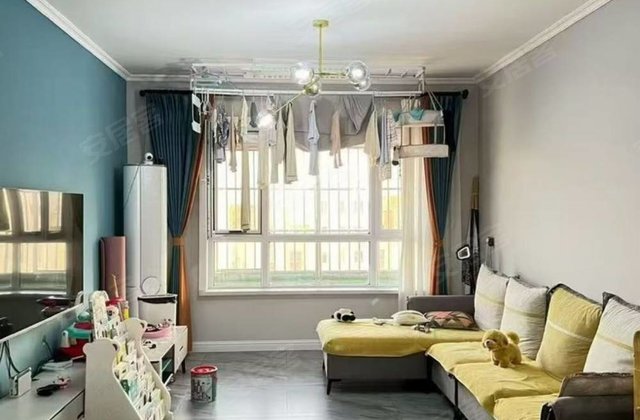 绿岛国际3室2厅117㎡49万二手房图片