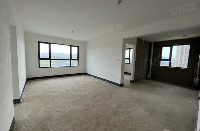 枫林逸景亲河园3室2厅106.51㎡33万二手房图片