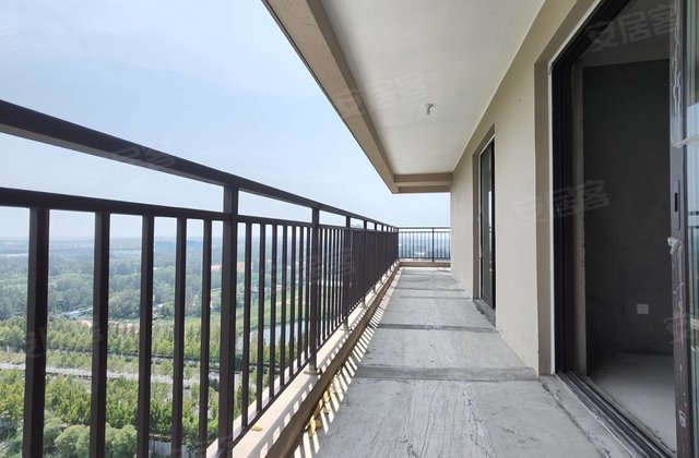 吾悦华府二期4室2厅179㎡93万二手房图片