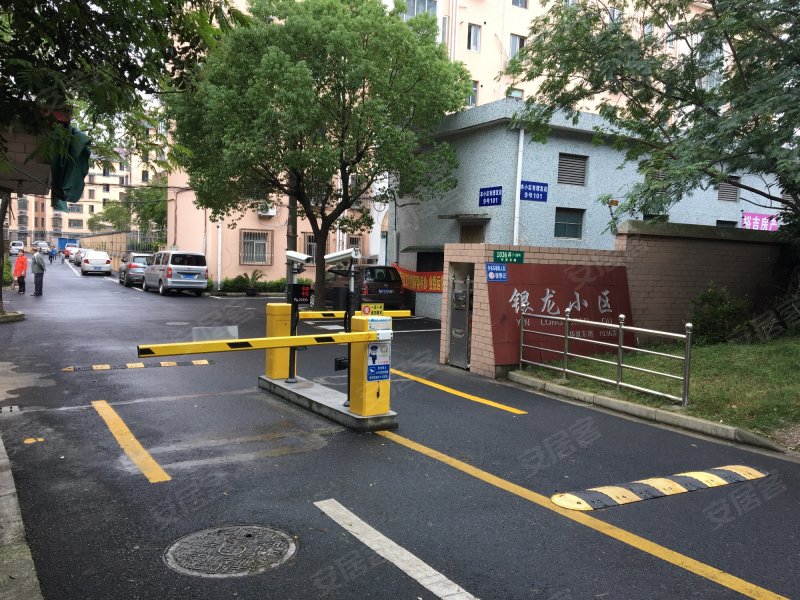 银龙小区 