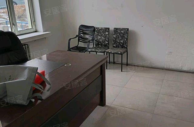 南山小区A区1室1厅52㎡16.8万二手房图片