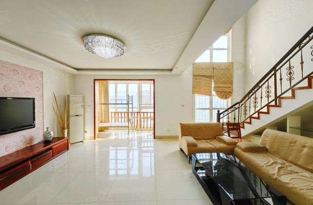 亿安花园5室3厅224.3㎡235万二手房图片