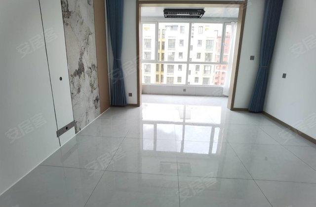 锦花苑小区2室2厅101㎡30万二手房图片