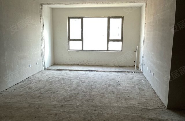 华都名晟3室1厅107㎡57万二手房图片