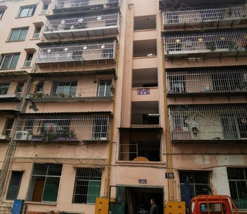 东风路北段37号院