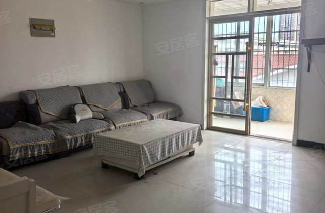 凤城锦苑3室2厅122㎡35万二手房图片