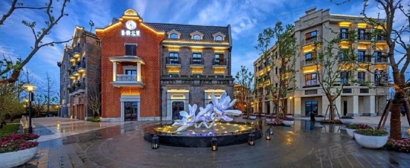 绿都绣云里(公寓住宅) 