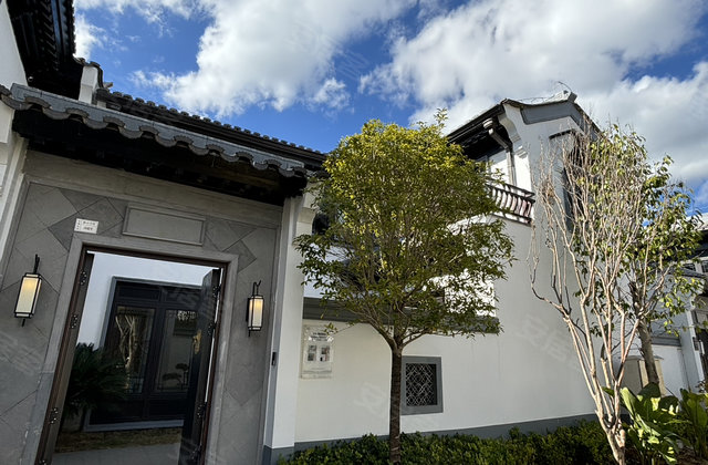 中森腾玥蓝山(别墅)3室2厅94㎡167万二手房图片