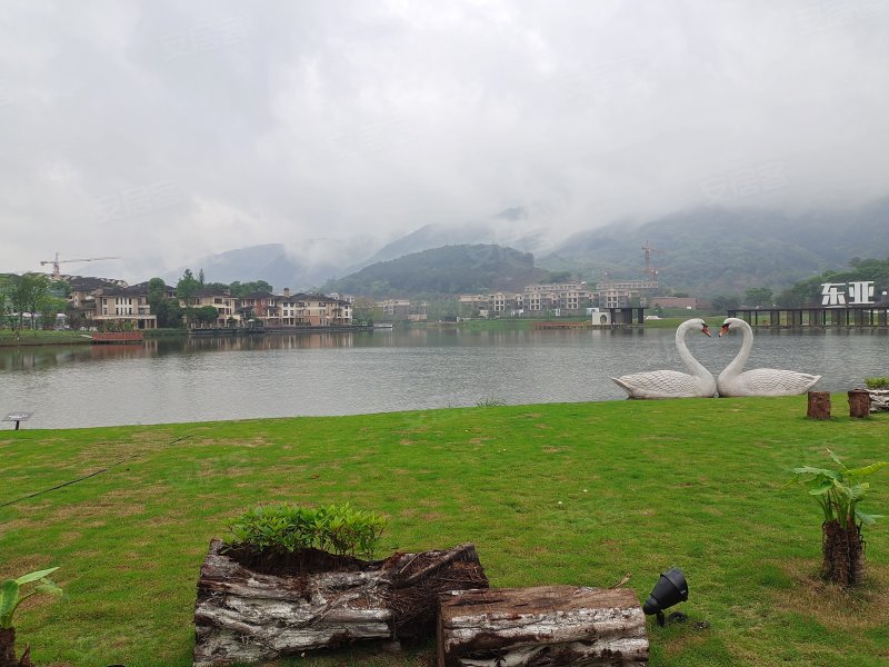 东亚白云湖,壁青路,近青杠大道-三亚东亚白云湖二手房,租房,房价-三亚