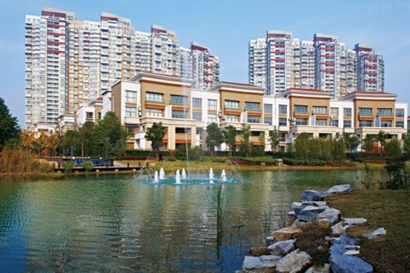 世茂蝶湖湾(别墅)