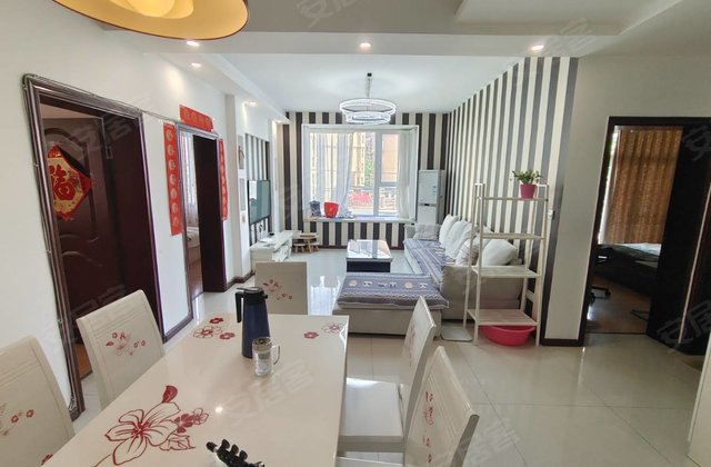 滨江河畔3室2厅97㎡45万二手房图片