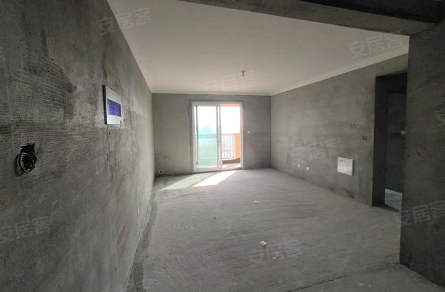中央华府4室2厅140㎡59.8万二手房图片