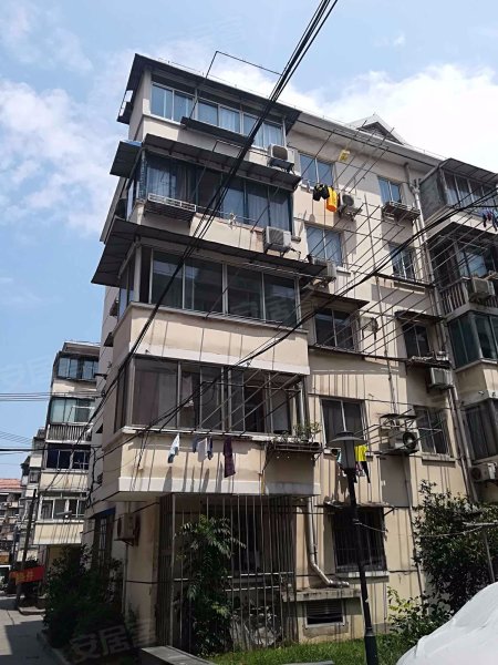 同济路60弄小区 