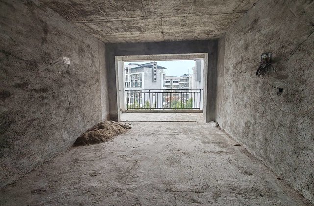 龙山豪庭3室2厅123㎡39.8万二手房图片
