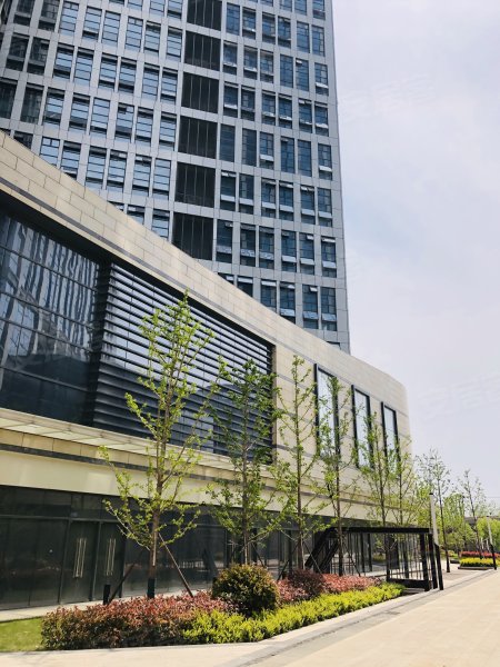 万泓中心商住楼