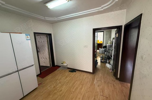 电子玩具小区3室1厅100㎡42万二手房图片
