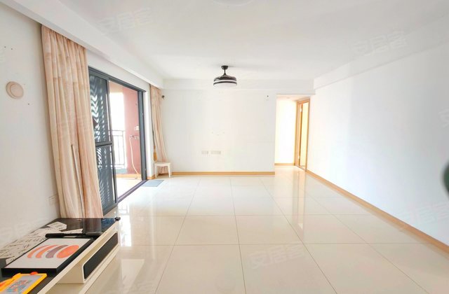 万科缤纷四季西园3室2厅100.46㎡125万二手房图片