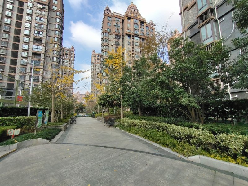 恒盛湖畔豪庭(南区公寓住宅)