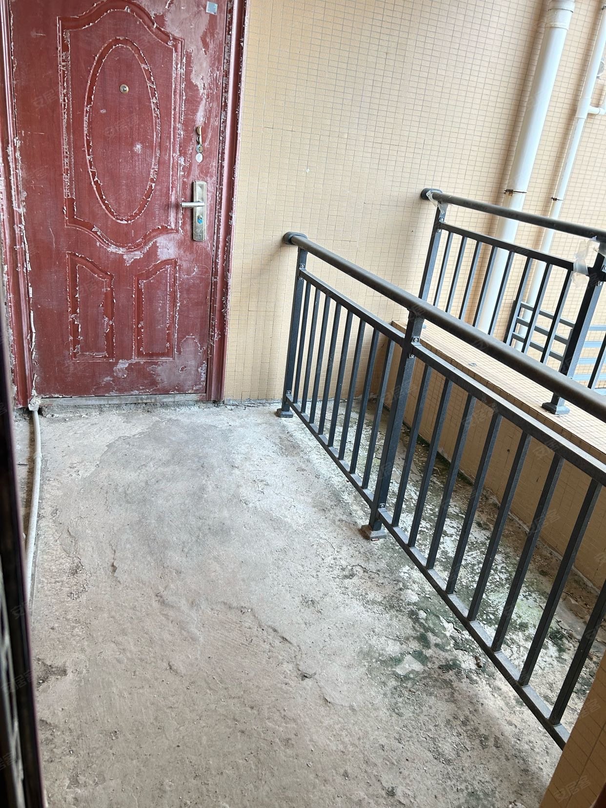 紫金财富中心4室1厅2卫123.94㎡南168万