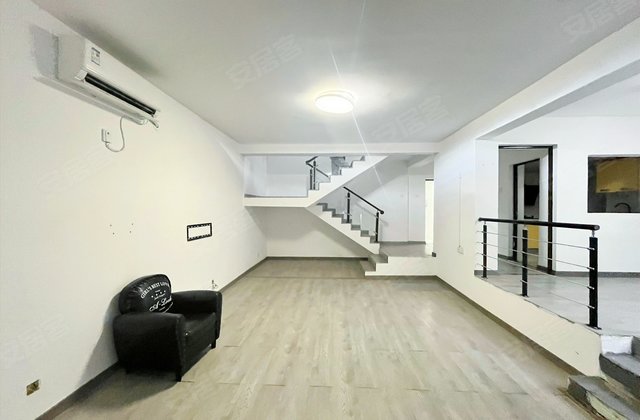 幸福里(别墅)5室2厅180.72㎡136万二手房图片