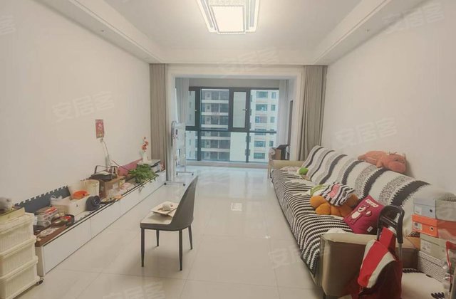 苏子湖畔3室2厅114㎡65万二手房图片