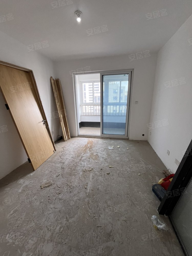 广福花园福康苑2室2厅1卫毛坯 66万 中上楼层 不沿街