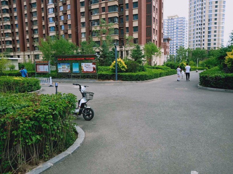 水岸小镇(c区)