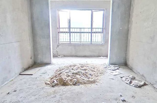 达观学府4室2厅127.31㎡94万二手房图片