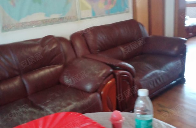 三都镇新街2室1厅74.52㎡7万二手房图片