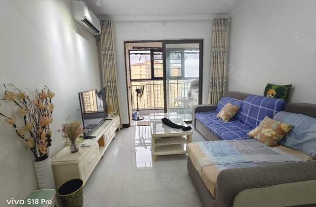 龙光阳光海岸(四期)2室2厅64㎡24.5万二手房图片