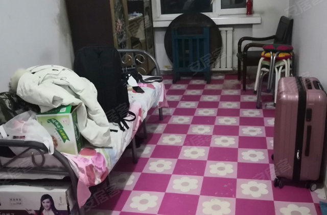 建工小区1室1厅48㎡3万二手房图片