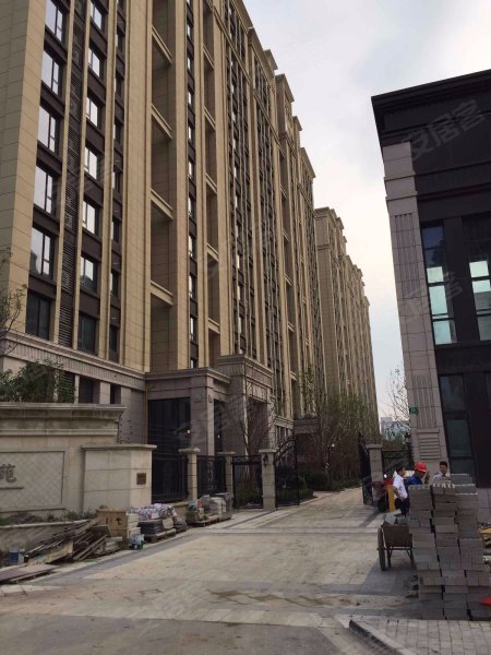 中骏柏景湾(公寓住宅) 