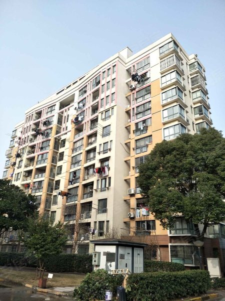 世博家园十一街坊 