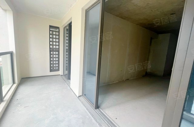 吾悦华府4室2厅141㎡59.8万二手房图片