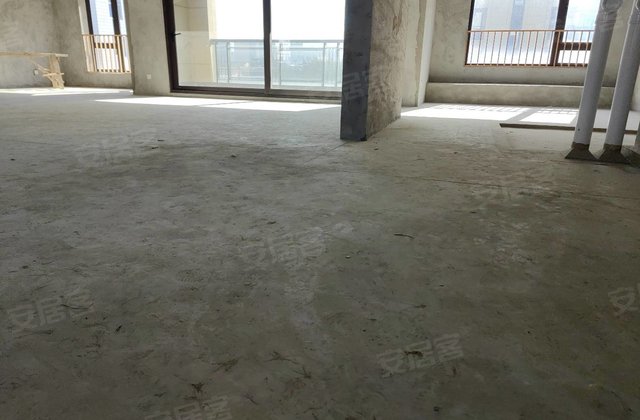 朗城公馆4室2厅145.17㎡299.8万二手房图片