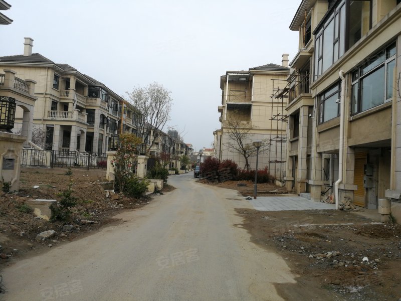 白鹭湖庄园檀香园