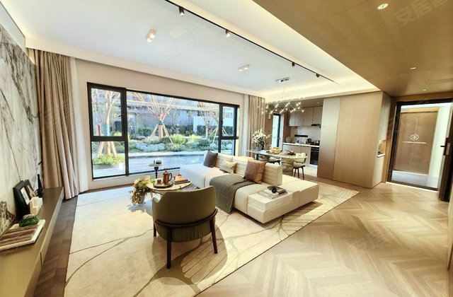 鼎能天玺3室2厅96㎡78.8万二手房图片