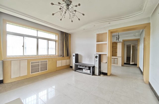 中华小区4室2厅128.79㎡59万二手房图片