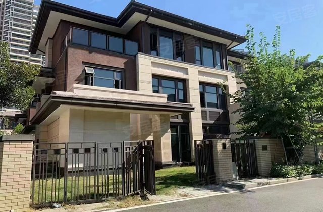 恒隆共青湖山庄别墅