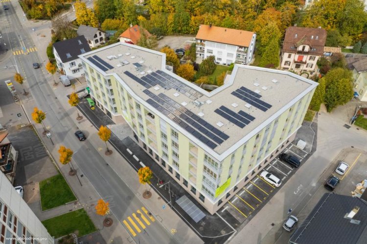 瑞士约¥246万新公寓 2.5 pc 站在布尔二手房公寓图片