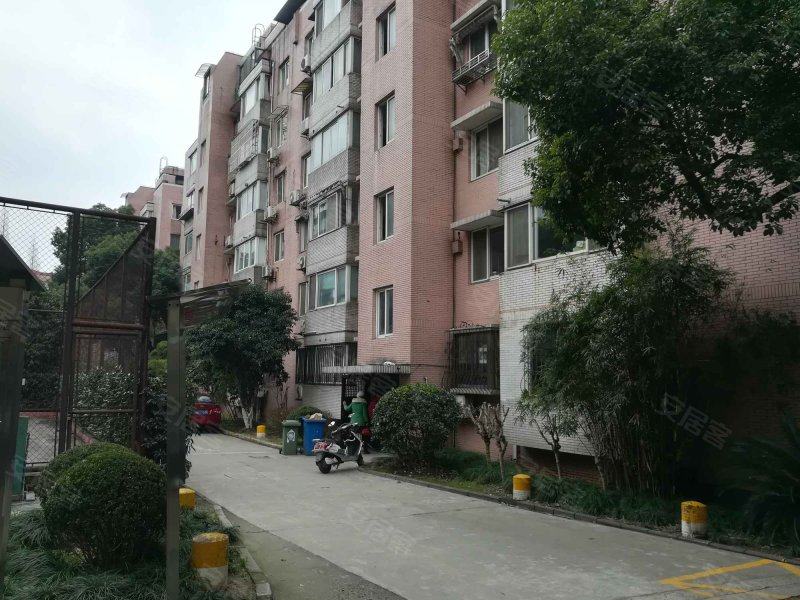 流晶逸彩虹华苑 