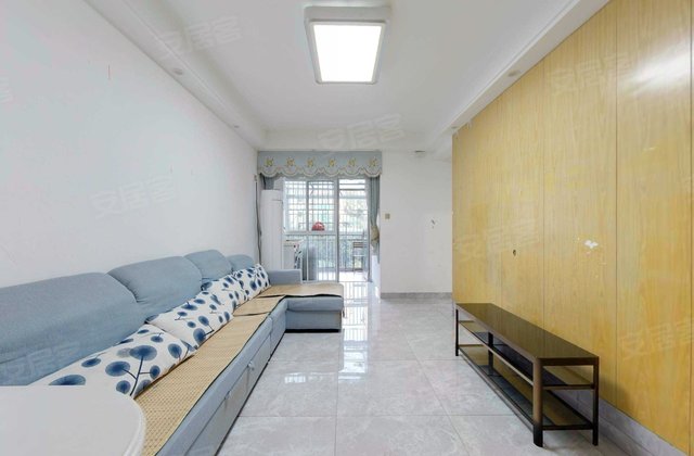 前海花园3室2厅80.23㎡490万二手房图片