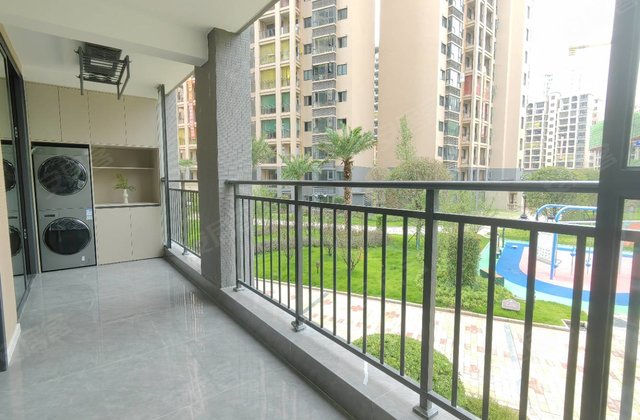 滨江河畔北区3室2厅109.9㎡52.8万二手房图片