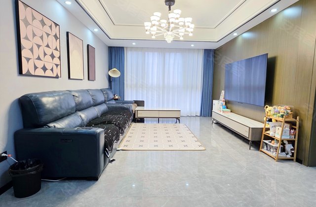 张浦裕花园(公寓住宅)3室1厅117.54㎡91.8万二手房图片